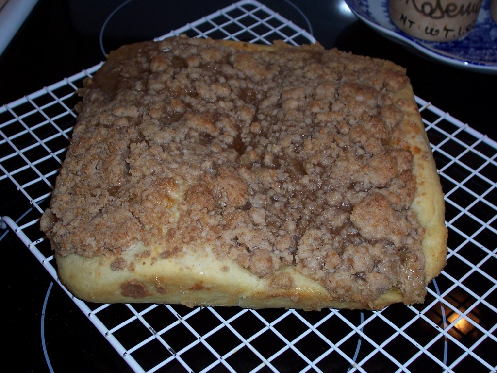 Fougasse with Streusel Topping - A Sweet Breakfast Bread
